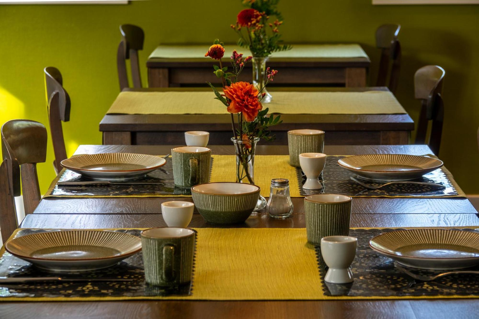 Erve Fakkert Bed & Breakfast Rossum  Exterior photo