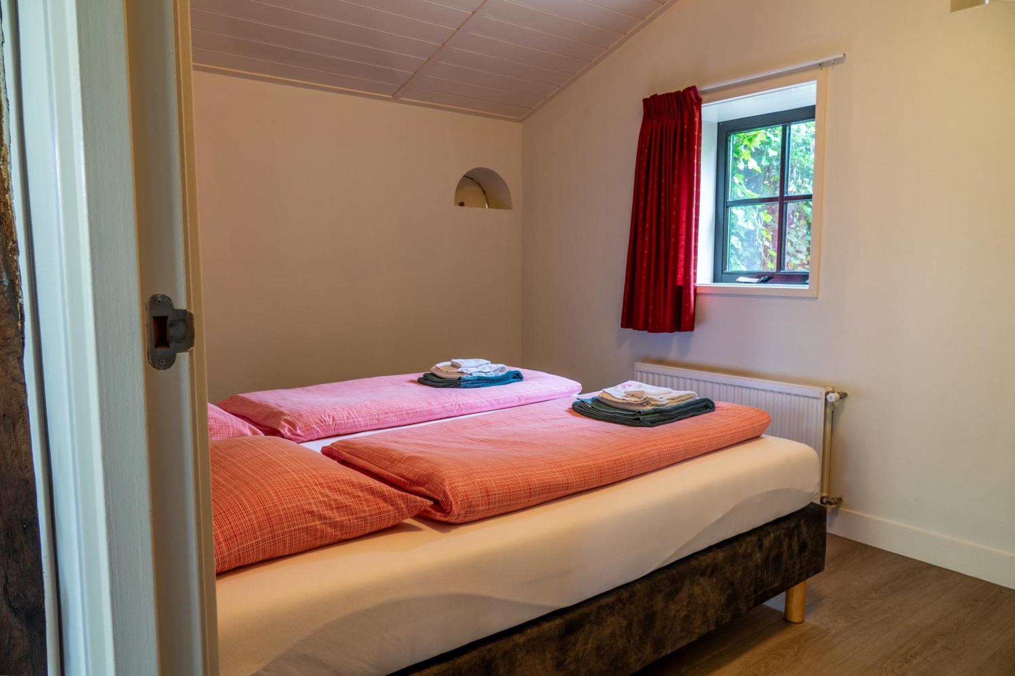 Erve Fakkert Bed & Breakfast Rossum  Exterior photo